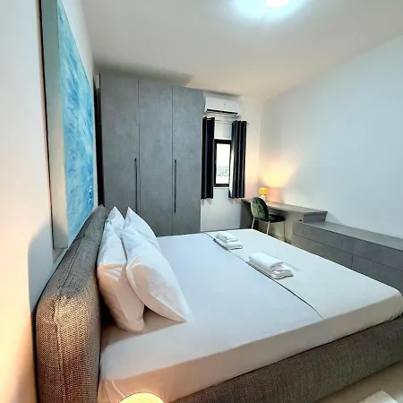Stylish 3 Bedrooms 5min Walk To Seafront Sliema