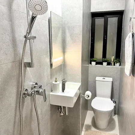 Stylish 3 Bedrooms 5min Walk To Seafront Sliema