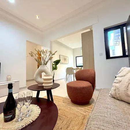 Apartman Stylish 3 Bedrooms 5min Walk To Seafront