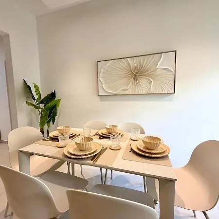 Stylish 3 Bedrooms 5min Walk To Seafront * Sliema